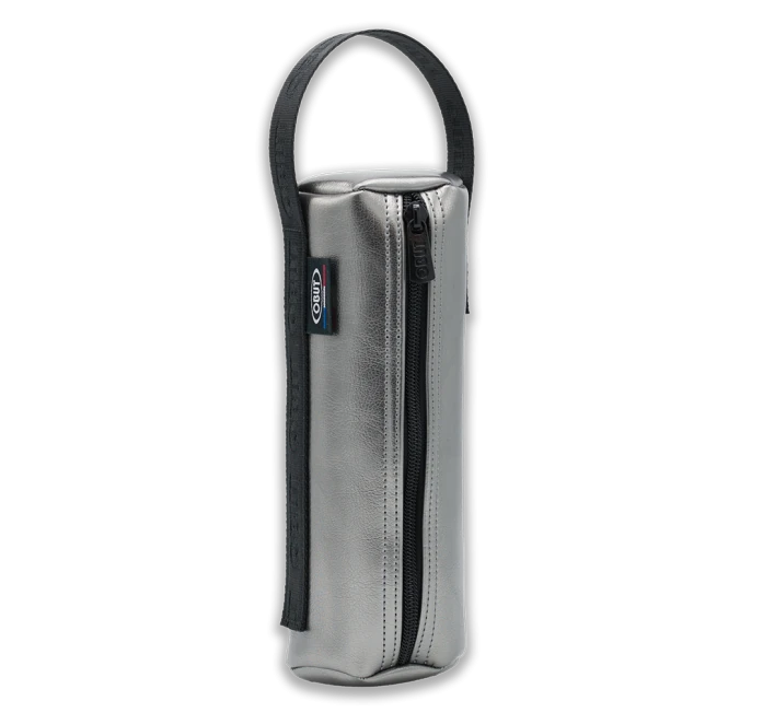 OBUT SILVER-COLOURED BAG MADE FROM NATURAL MATERIALS